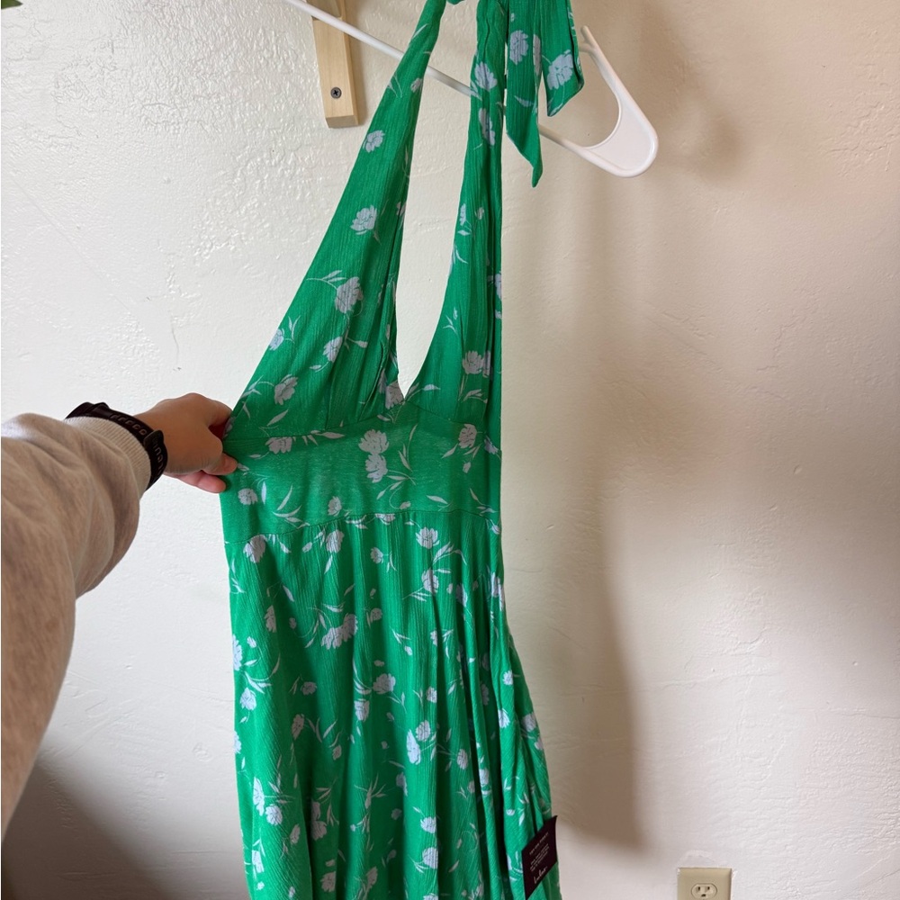 NWT Lulu's Green Floral Halter Dress